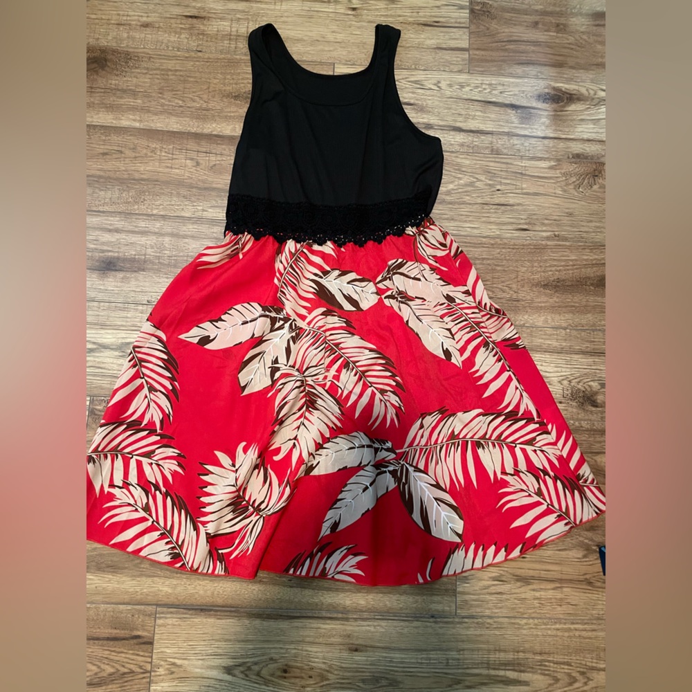 SHEIN Black and Red Tropical Leaf Dress